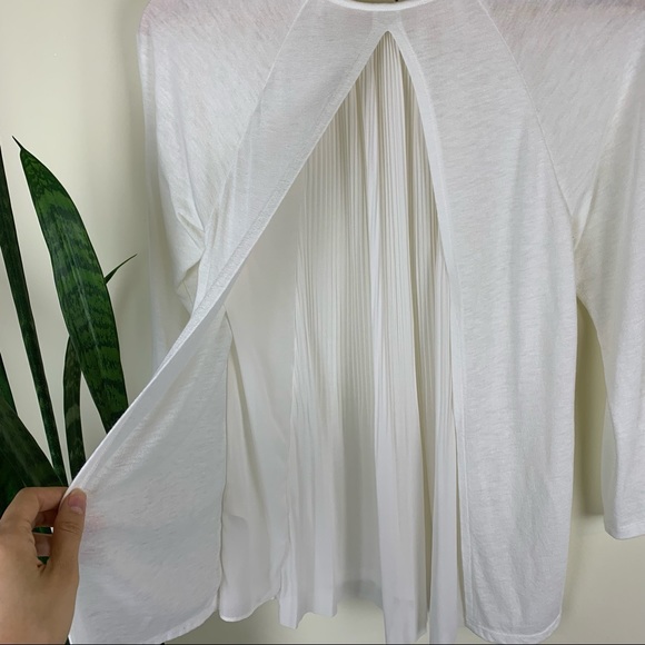 Rebecca Taylor Long Sleeve Top with Pleated Back - Size Small - Picture 3 of 7